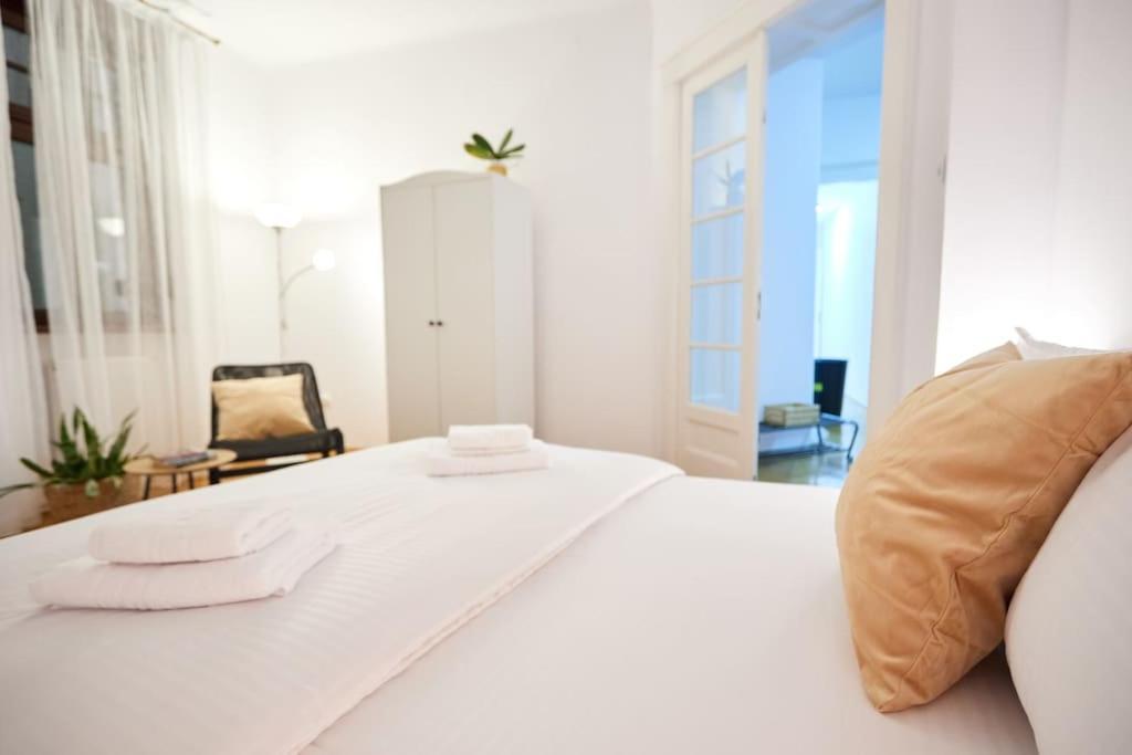 Caragiale Apartment Boekarest Buitenkant foto